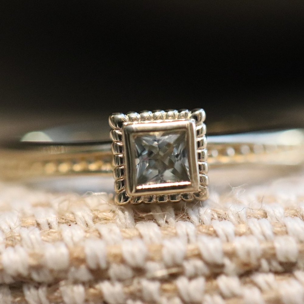 Green Moss Grows | 14K gold and green sapphire ring